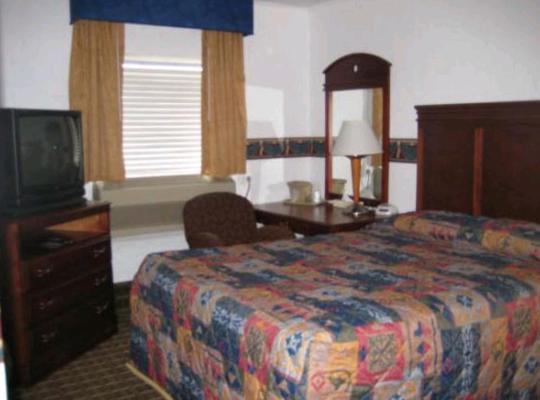 Martin House Motel Brookfield الغرفة الصورة